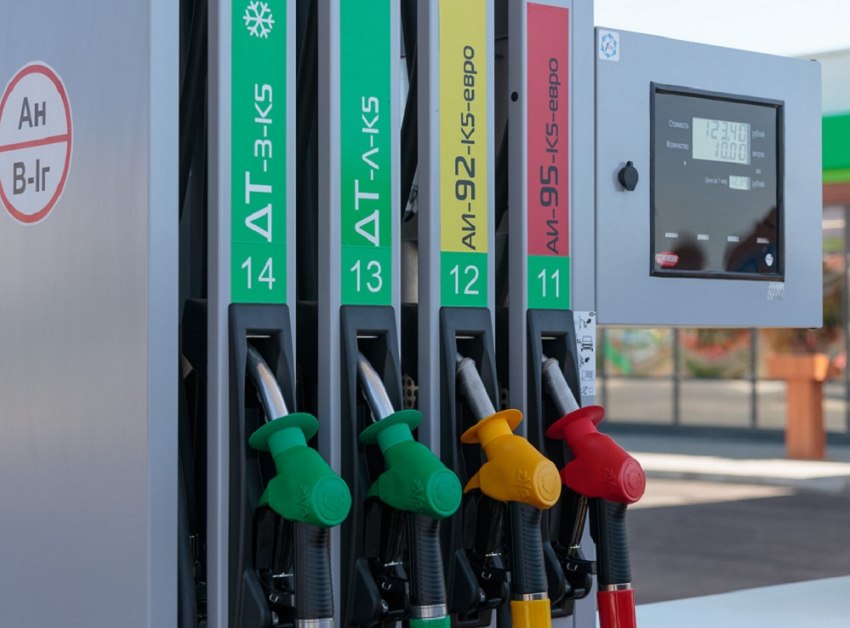 ФАС вмешается в рост цен на бензин в Воронежской области