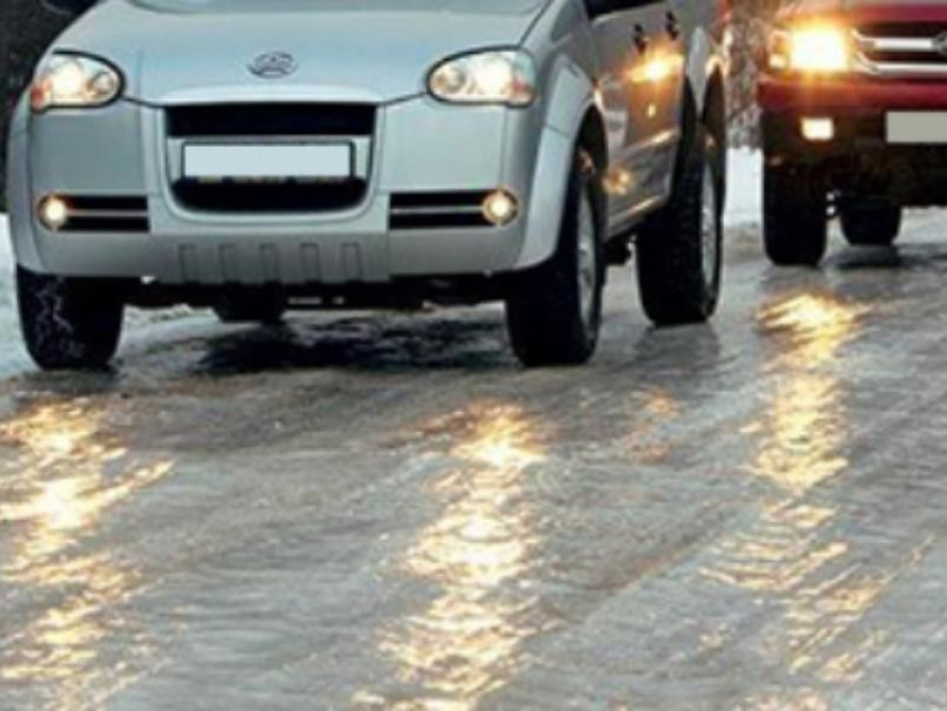 ГИБДД предупредила жителей Воронежской области об опасной погоде