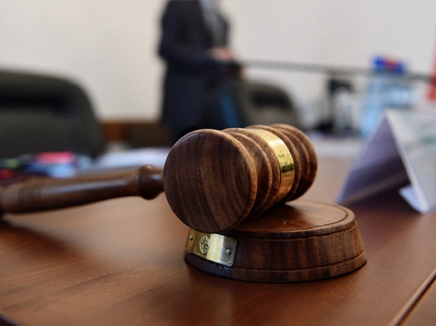 Жителя Борисоглебска оштрафовали за избиение полицейского