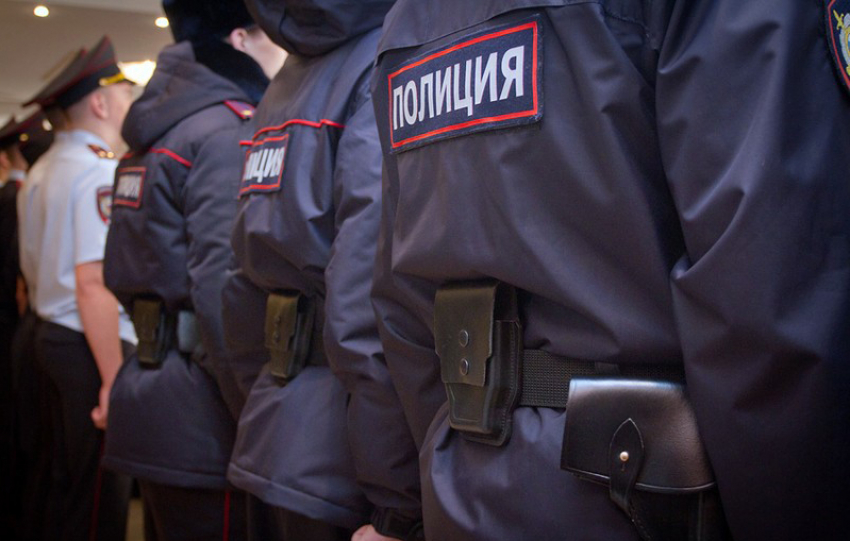 Порядок во время новогодних праздников в Борисоглебске будут обеспечивать более 100 полицейских