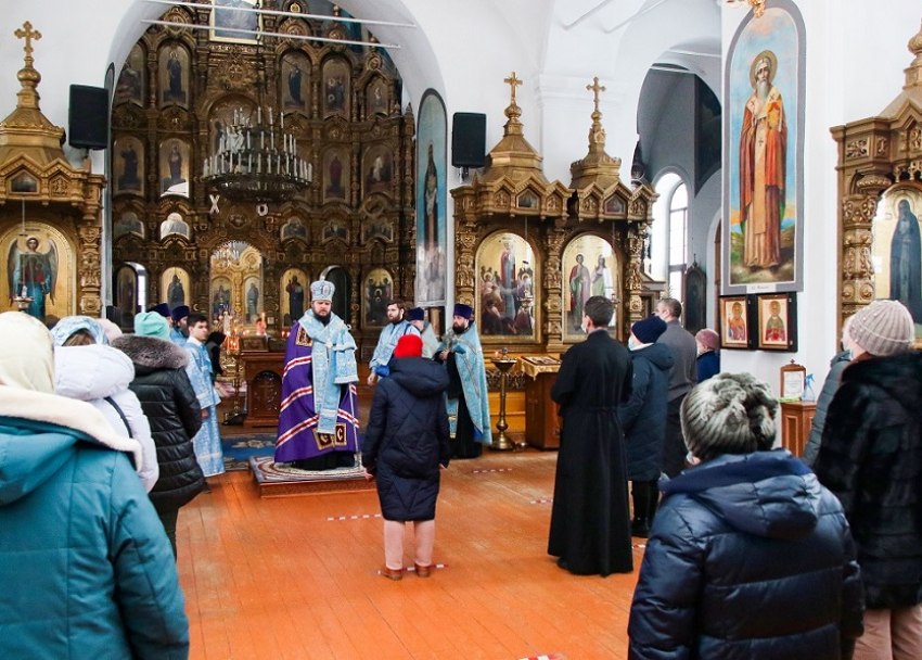 Всемирный день борьбы с раковыми заболеваниями отметили в Борисоглебске молитвой
