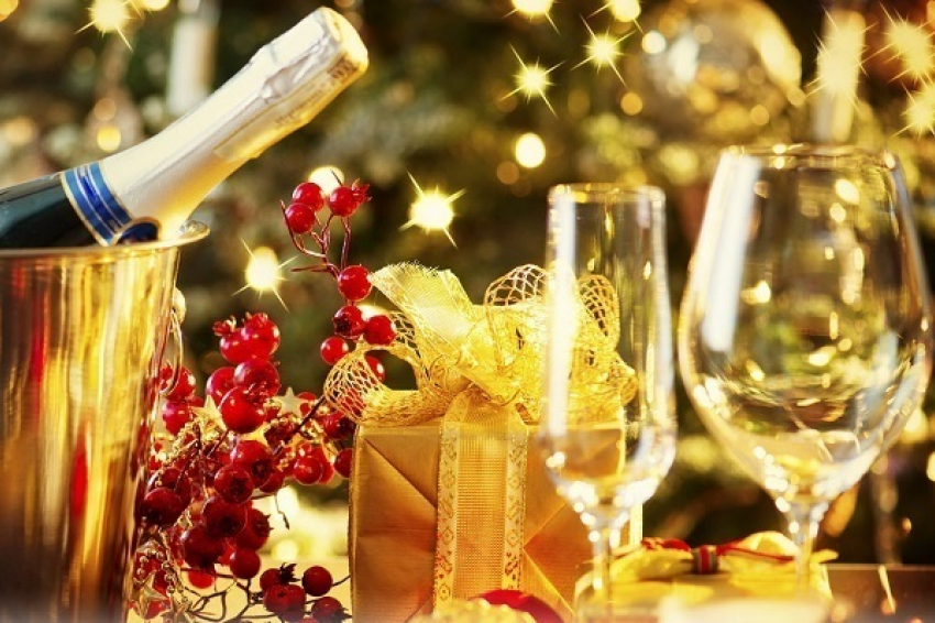 Эксперты Роскачества рассказали, как выбрать шампанское к Новому году