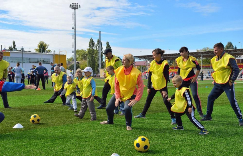 В Воронежской области решили развивать детский футбол, а в Борисоглебске это начали делать еще в 2011 году