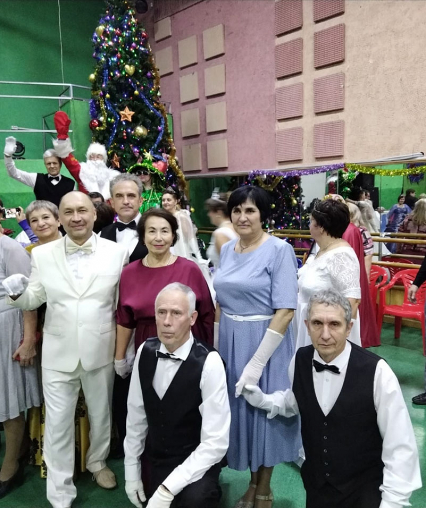 Борисоглебские пенсионеры побывали на балу