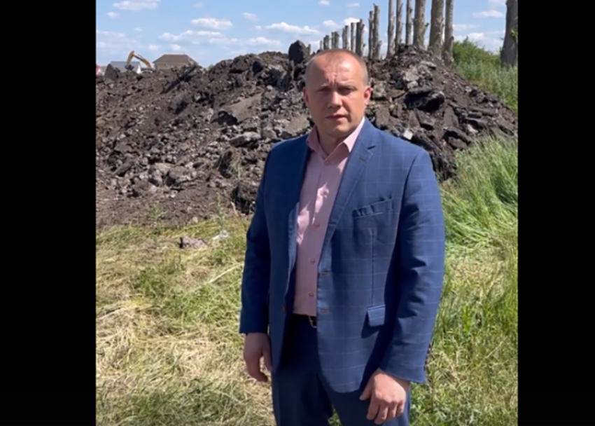 «Это- баснословные суммы»: глава Терновского района пояснил, что мешает сделать обещанную  дорогу