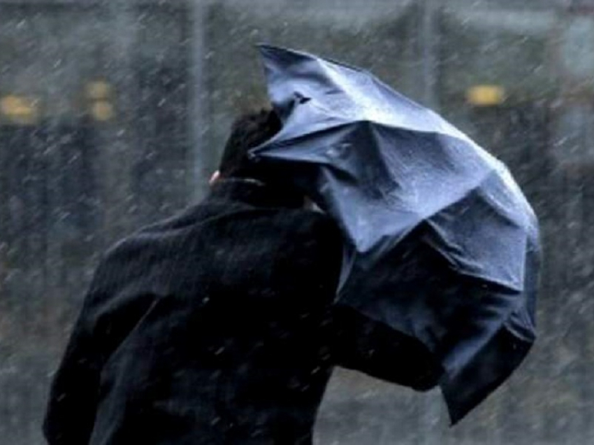 Предштормовой ветер, холода и осадки ожидаются в Воронежской области в ближайшие три дня