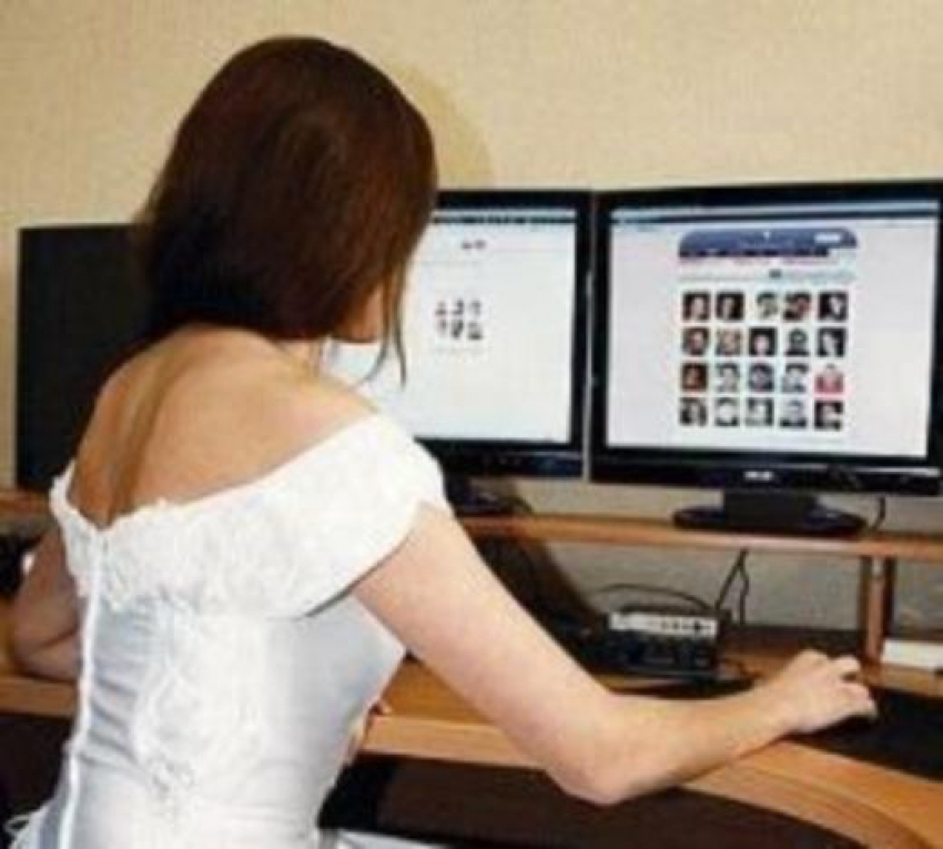 Жительница Новохоперского района стала жертвой кавалера из чата знакомств