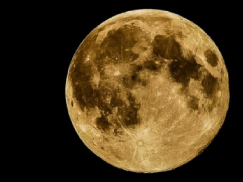 Последнее суперлуние года смогут увидеть жители Воронежской области в ночь с четверга на пятницу