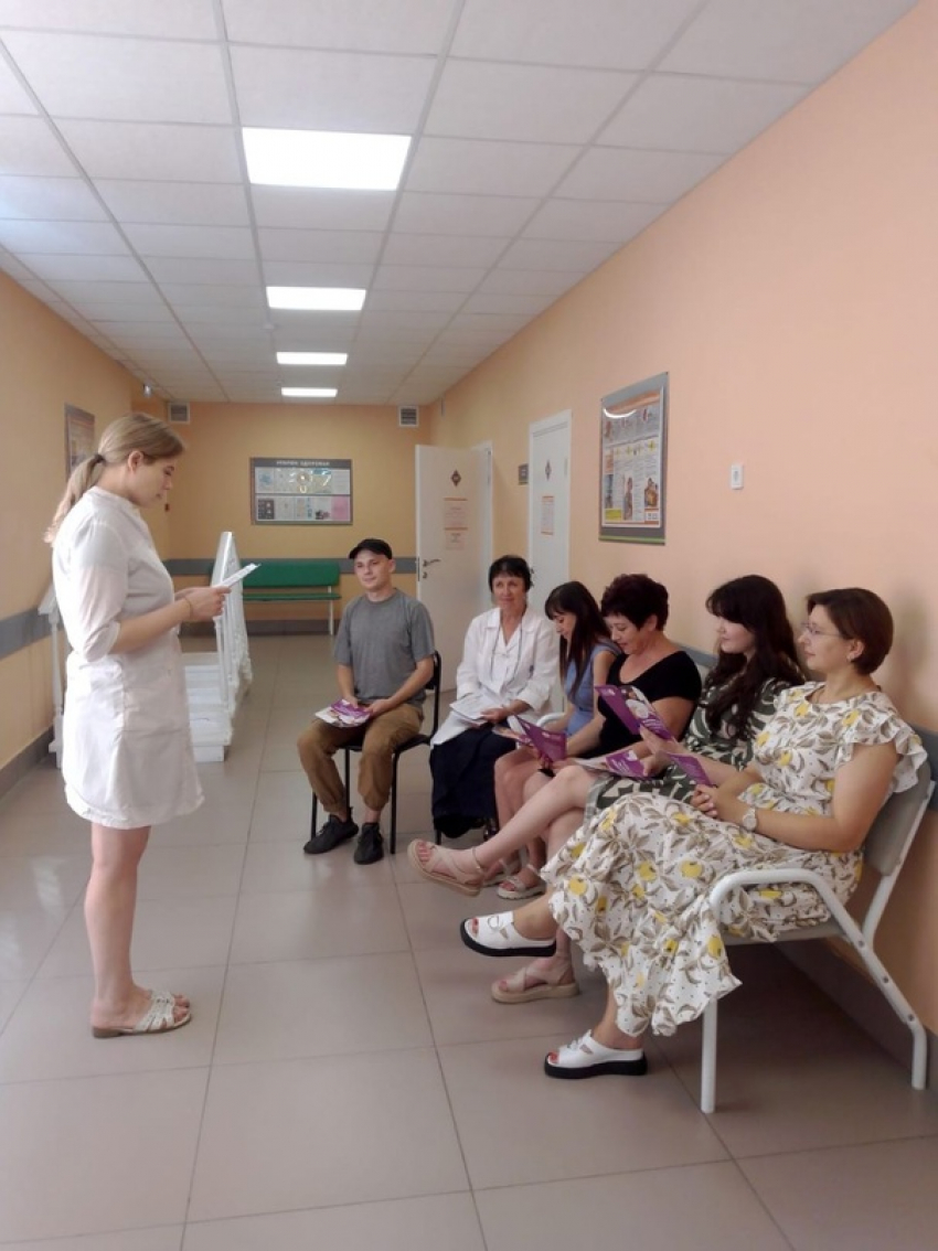 "Одна жизнь! Одна печень!": в Борисоглебской больнице прошла акция 