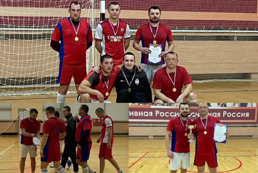 Борисоглебцы  приняли участие в предновогоднем турнире по мини-футболу