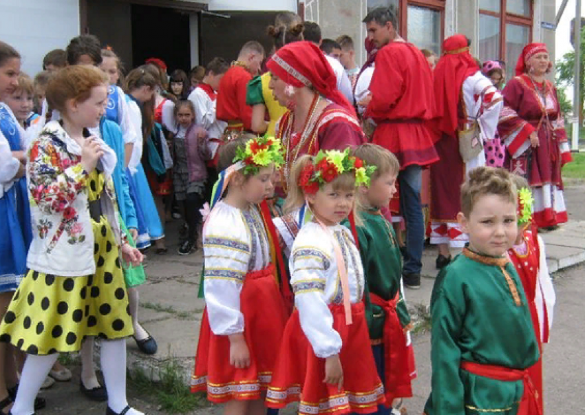 Жители села под Борисоглебском отправились «Назад в будущее»