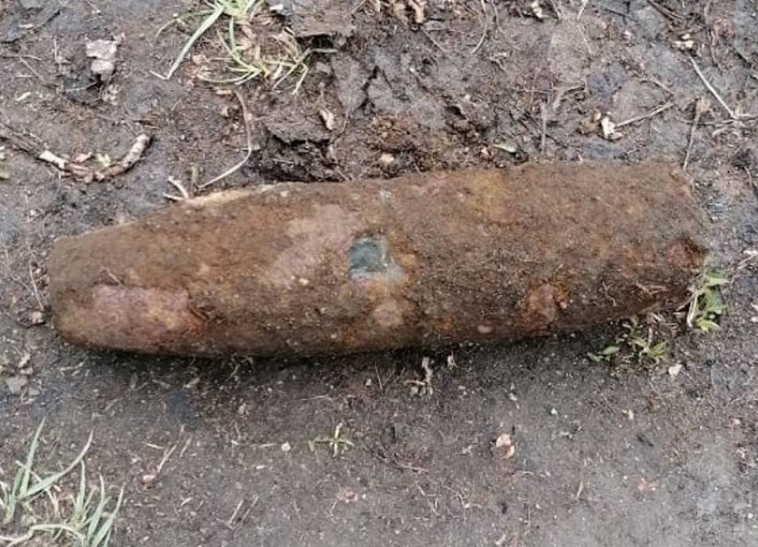 В Черноземье двое подростков нашли снаряд ВОВ, и он взорвался  у них в руках