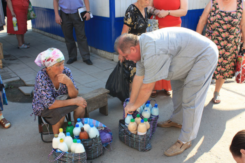 В Поворинском районе продавцы коровьего молока и мясного фарша попали под штрафы