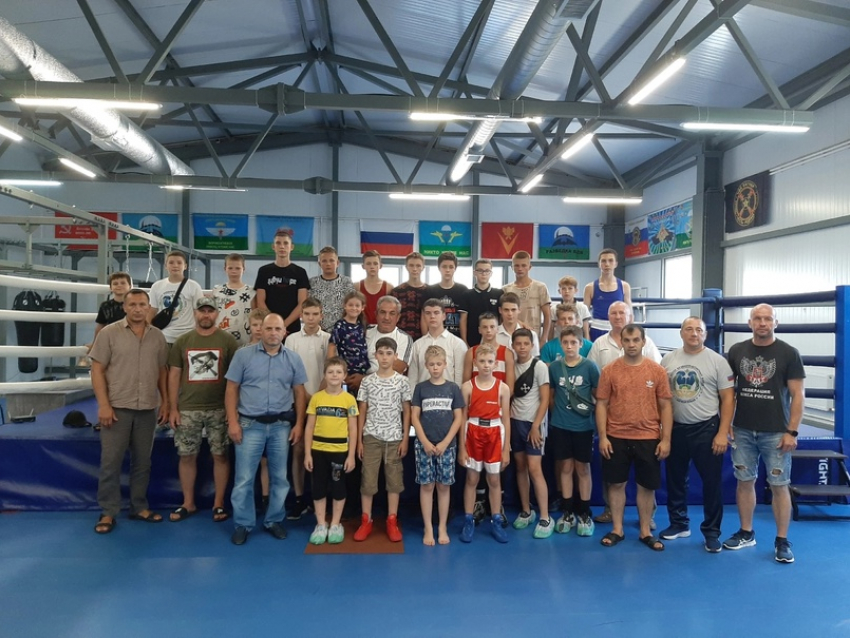 Открытый ринг по боксу в честь Дня физкультурника  прошел в Борисоглебске