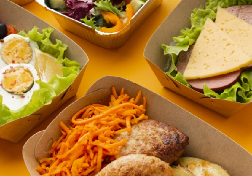 Санврачи напомнили воронежцам правила покупки готовых блюд из магазина