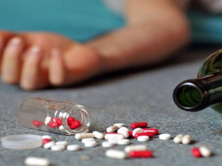 Минздрав напомнил россиянам об опасности сочетания лекарств с алкоголем
