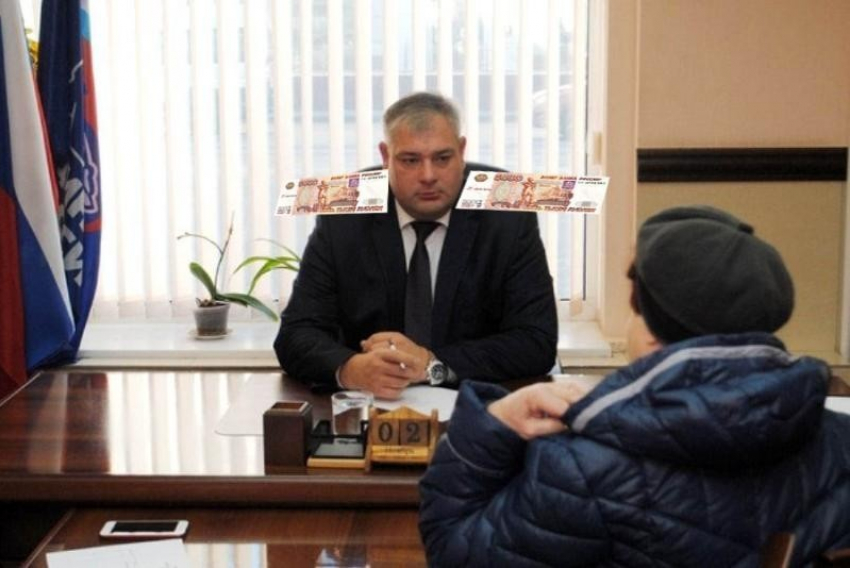 Депутат Воронежской облдумы от Борисоглебска выживал весь прошлый год на 10 тыс рублей в месяц