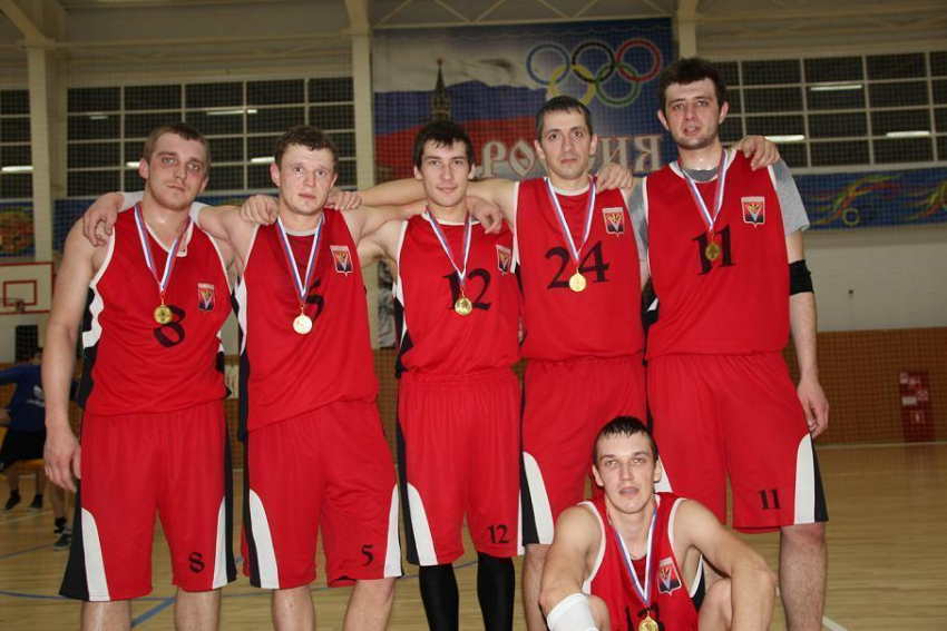 В Борисоглебске завершился Чемпионат округа по баскетболу 
