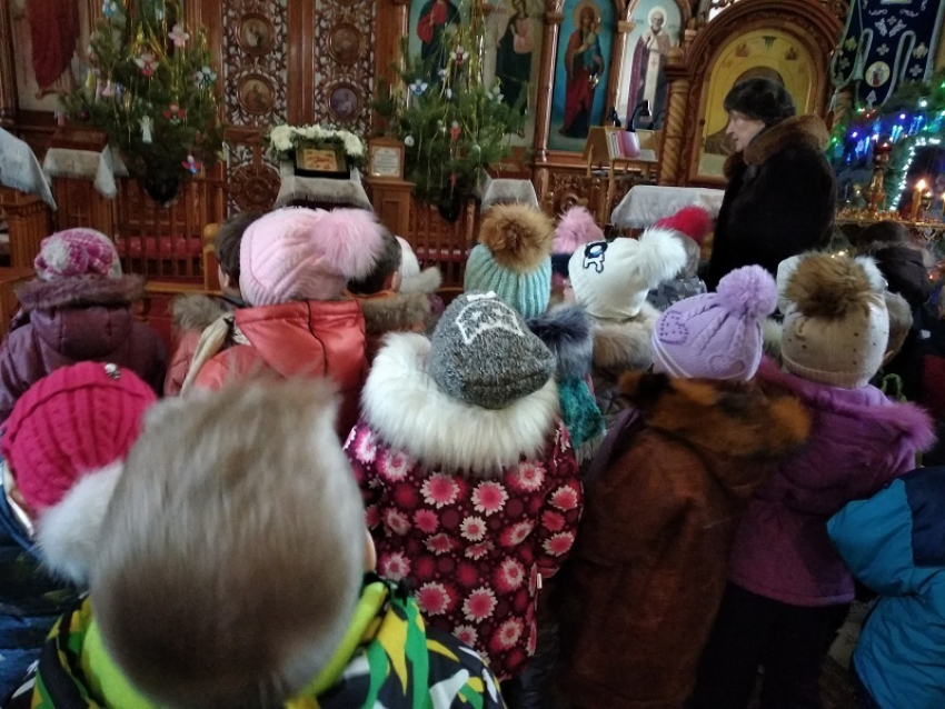 Борисоглебские дошколята посетили Казанский храм