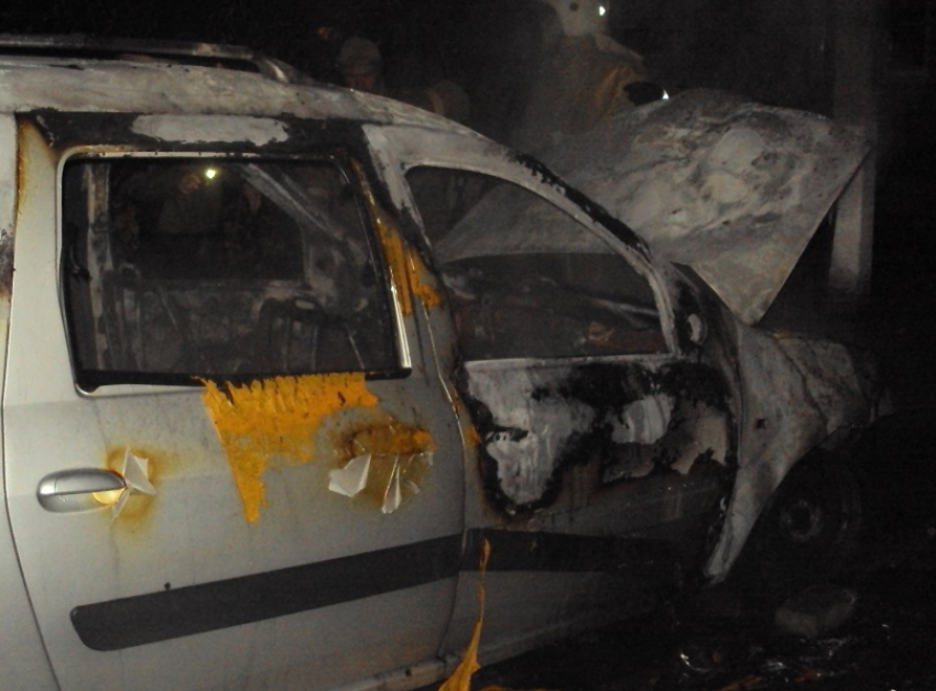 В Терновке сгорел легковой автомобиль