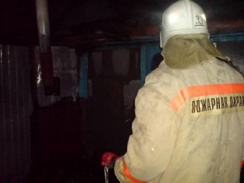Пенсионер погиб в пожаре в Новохоперском районе