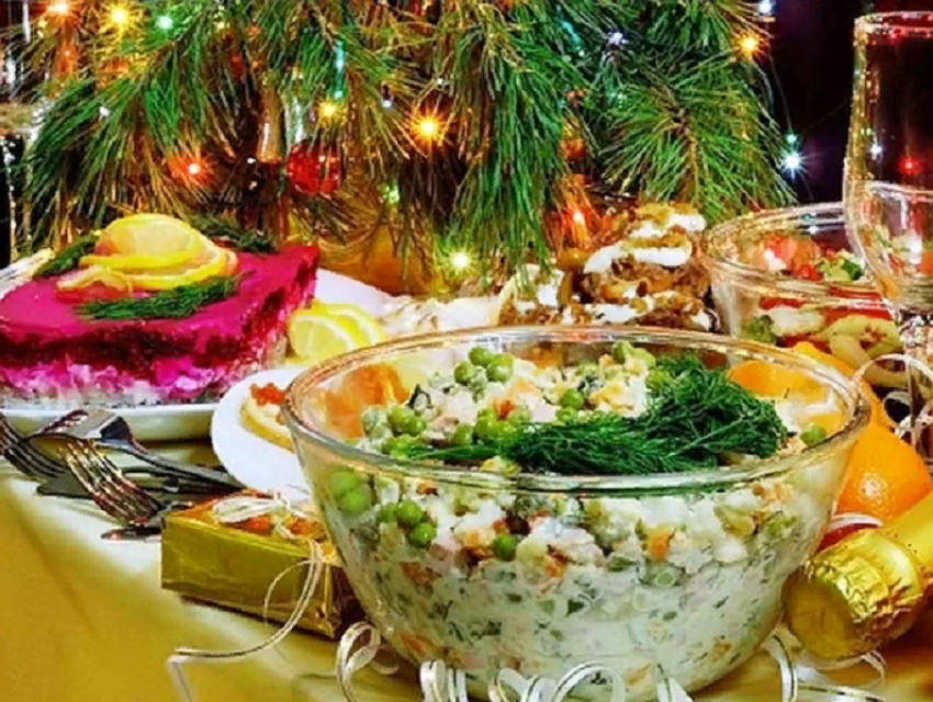 Роспотребнадзор порекомендовал борисоглебцам не приглашать лишних родственников и знакомых к новогоднему столу