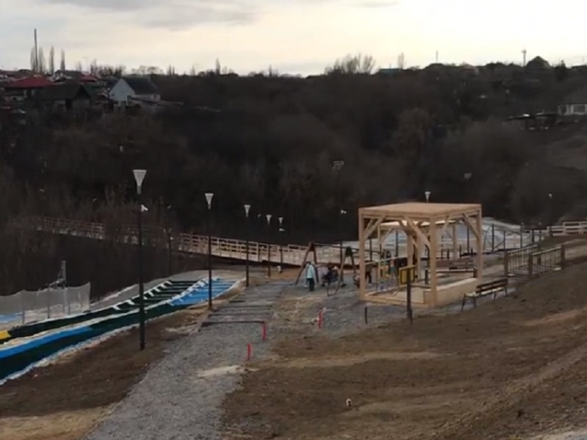 Как выглядит строящийся парк «Крымская горка» в Новохоперске, показали на видео