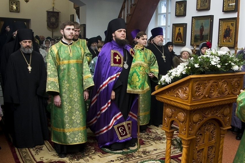 Праздник второго обретения мощей Серафима Саровского в монастыре отметили молитвой