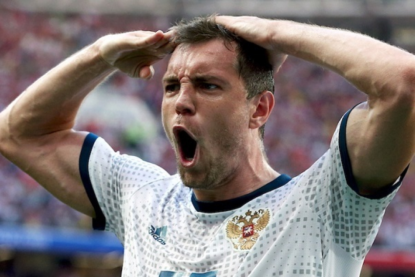 РОССИЯ ВЫХОДИТ В 1/4 ФИНАЛА ЧЕМПИОНАТА МИРА ПО ФУТБОЛУ, ОБЫГРАВ ИСПАНИЮ ПО ПЕНАЛЬТИ