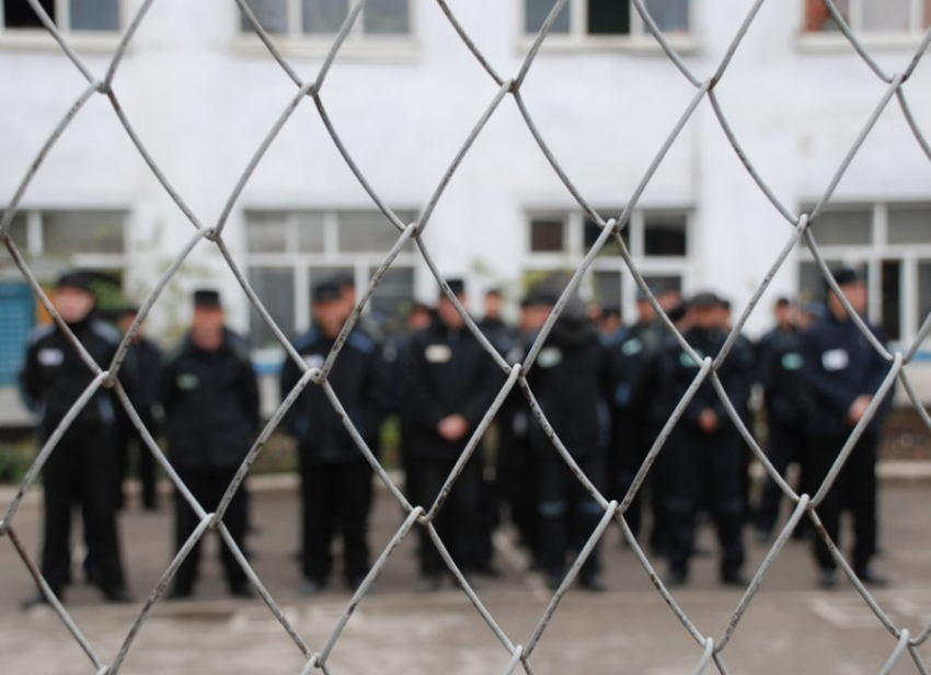 Из исправительных  колоний Воронежской области могут досрочно освободить более тысячи заключенных
