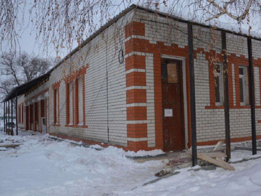 В Поворинском районе отремонтируют инфекционное отделение больницы