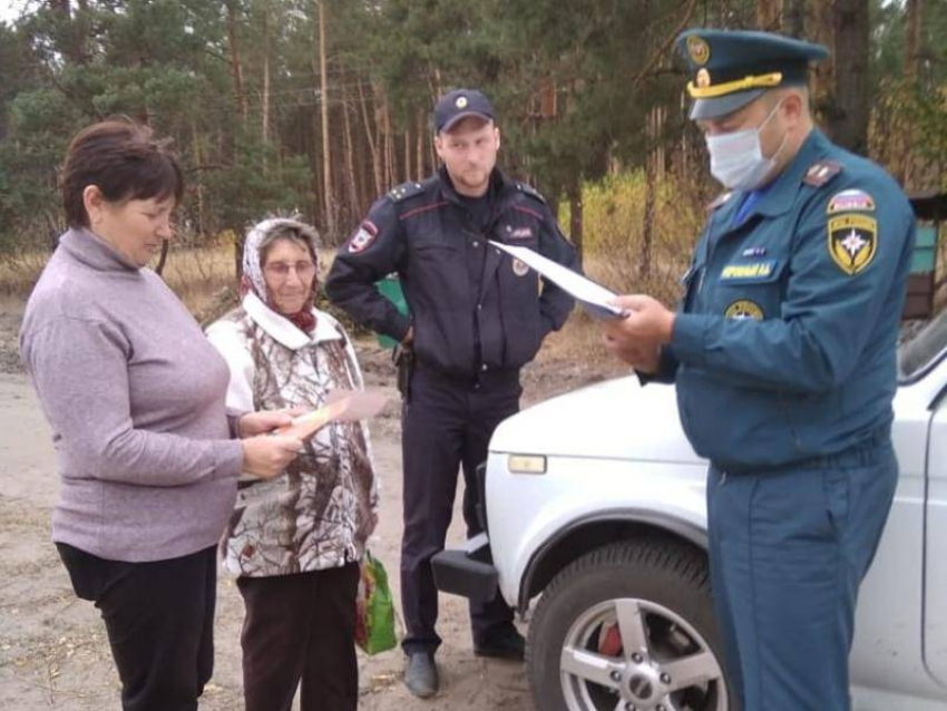 Жителей Воронежской области массово штрафуют за разведение костров на фоне бушующих пожаров