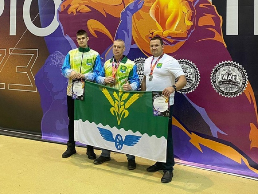 Поворинские тяжелоатлеты выиграли серебряные награды на Чемпионате мира по пауэрлифтингу