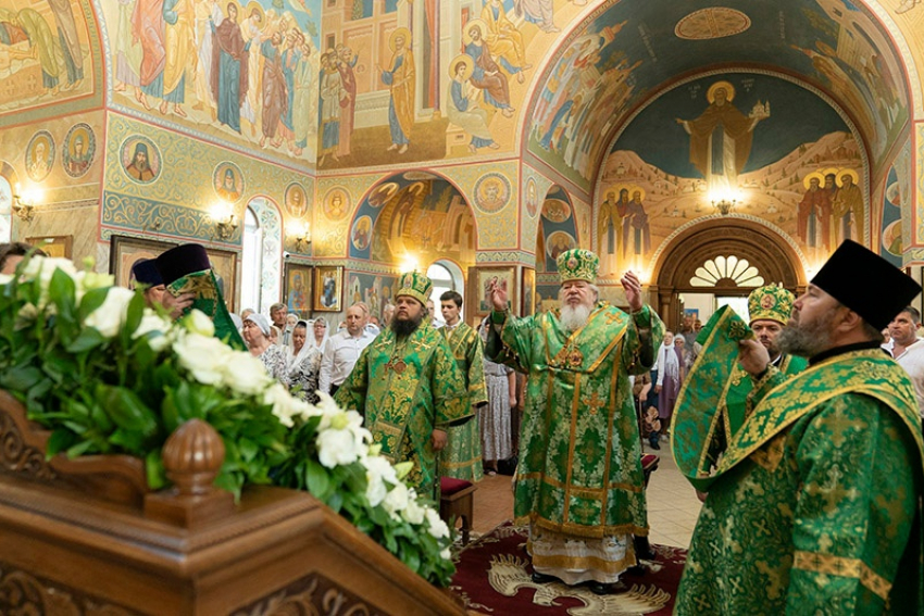 Верующие Воронежской области отметили  праздник в честь основателя Троице-Сергиевой лавры