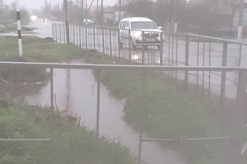 За два дня до Пасхи улицы Борисоглебска опять затопило