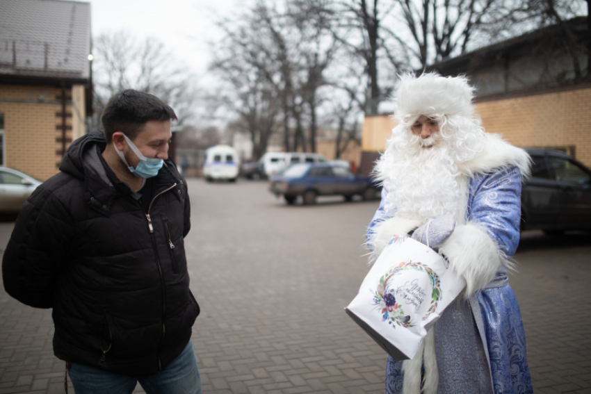 «Полицейский Дед Мороз» пришел в Воронежскую область 
