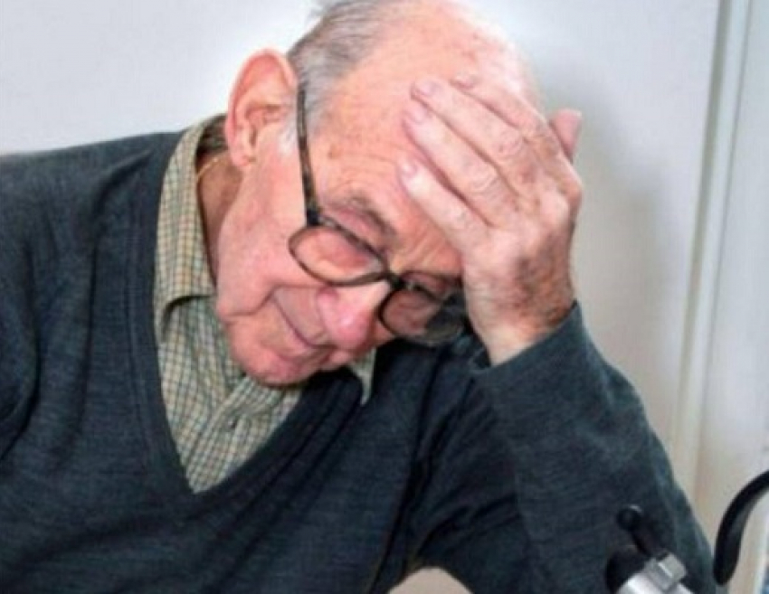 Мошенники обманом забрали у пенсионера из Борисоглебска 50 тыс. рублей