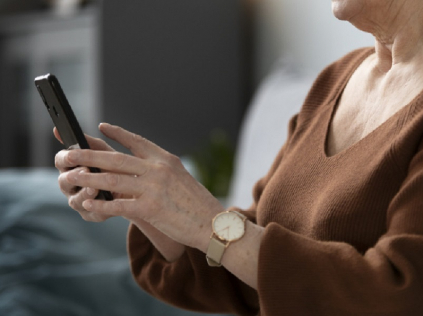 Роспотребнадзор открыл горячую линию по новогодним подаркам в Воронежской области