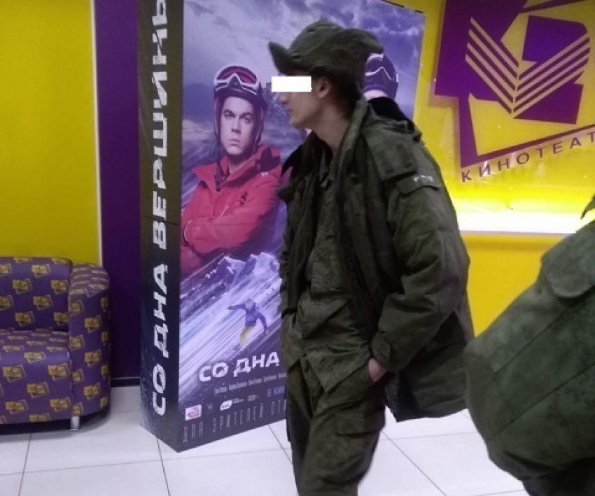 В Борисоглебске внешний вид солдат 23 февраля возмутил нашего читателя