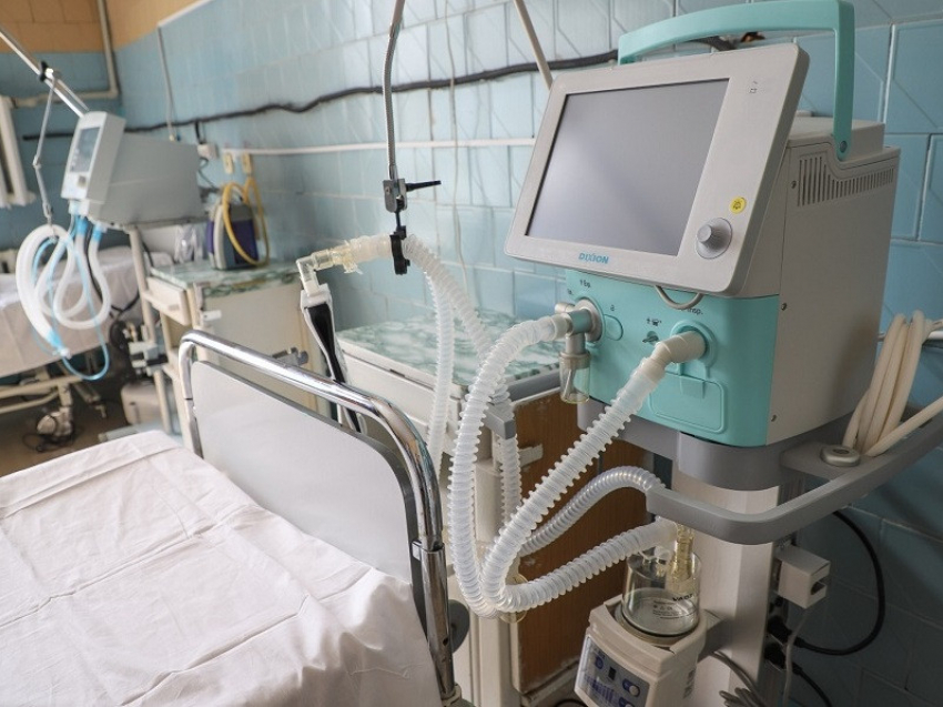 Борисоглебскую РБ и еще 15 медучреждений области отдали под ковидный центр