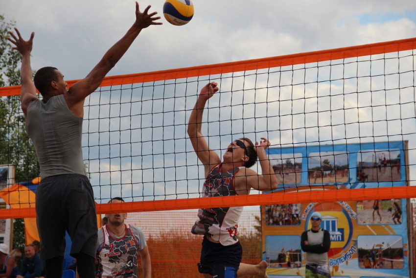 В Борисоглебске завершились соревнования Кубка Воронежской области по пляжному волейболу.