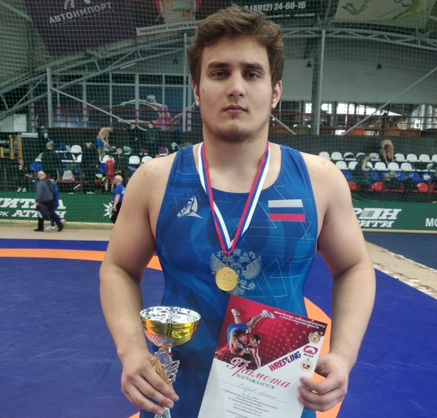  Борисоглебский борец завоевал золото на Первенстве ЦФО
