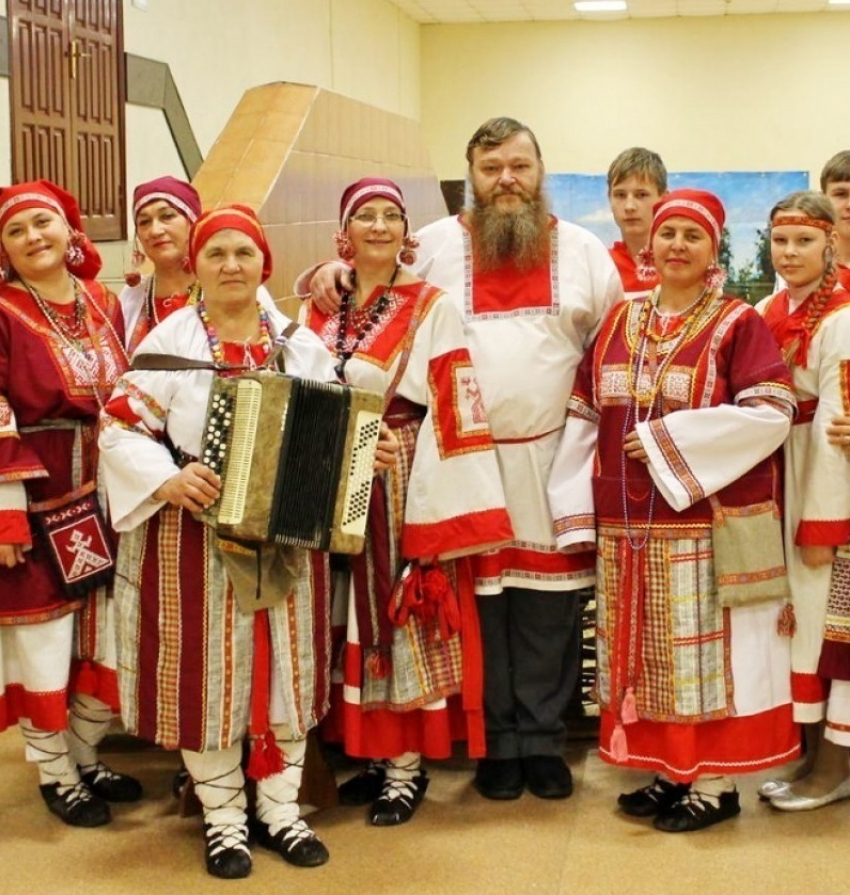 К 125-летию Казьмина в селе Третьяки под Борисоглебском провели большой праздничный концерт