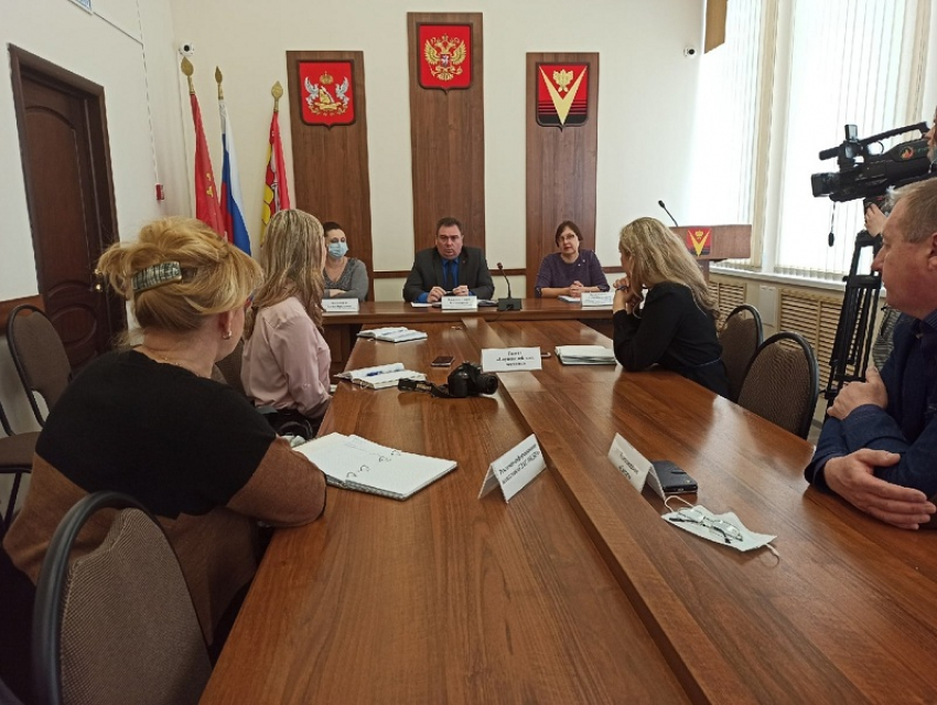 Андрей Пищугин рассказал журналистам о ситуации с коронавирусом в Борисоглебске