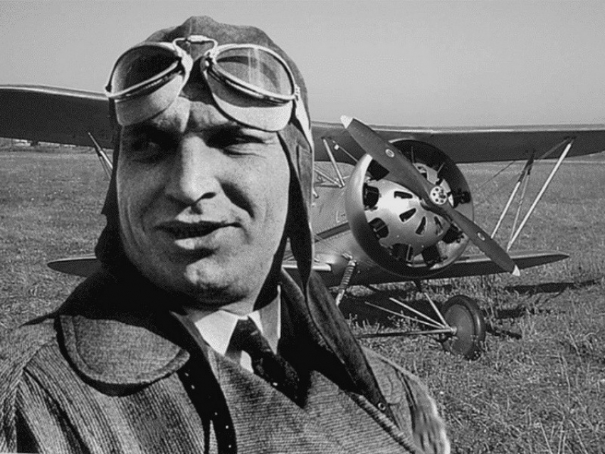 115 лет назад родился летчик-легенда, получивший борисоглебское образование