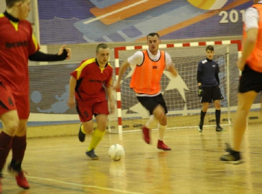 В Борисоглебске стартовал Чемпионат городского округа по мини-футболу