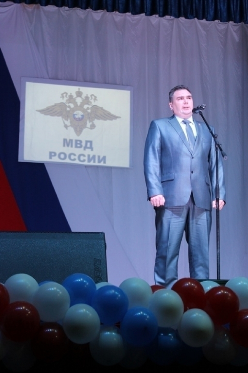 Глава Борисоглебска поздравил с праздником сотрудников полиции
