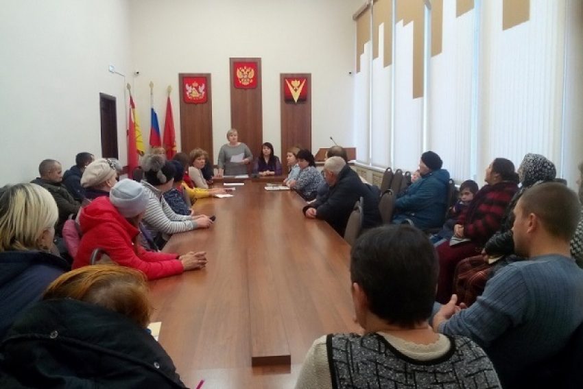 В Борисоглебской администрации провели круглый стол для опекунов и приемных родителей