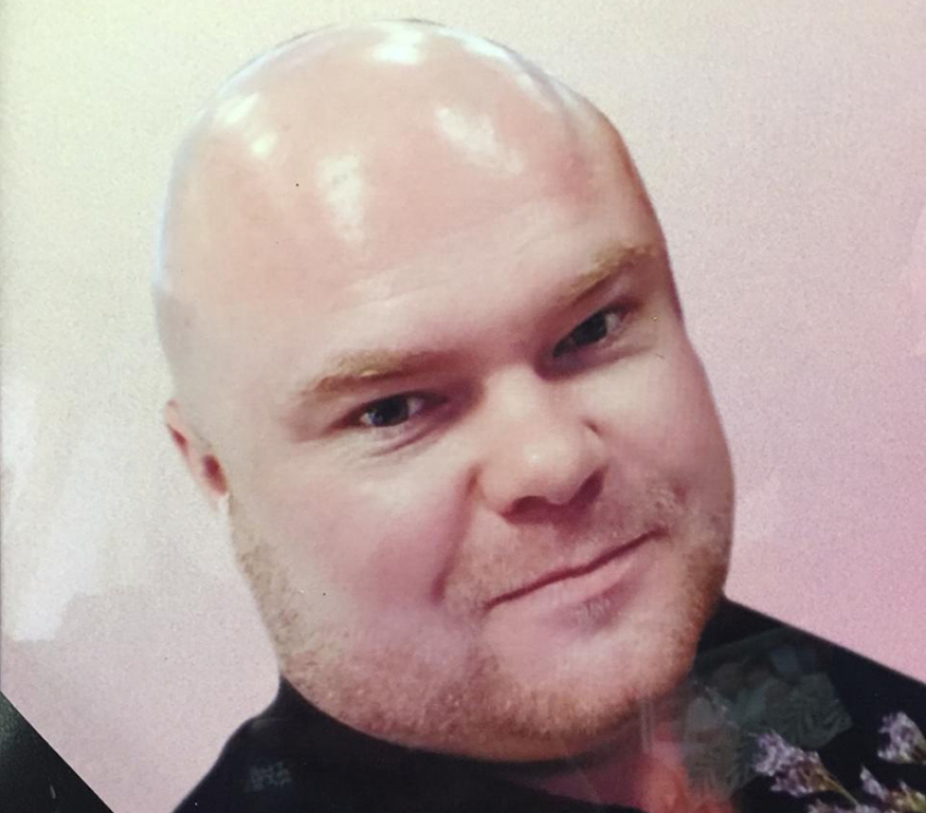 Пристава, который ушел добровольцем в зону СВО, проводили в последний путь в Новохоперском районе