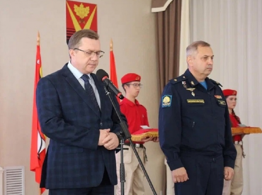 Родным погибших на СВО борисоглебцев вручили Ордена Мужества